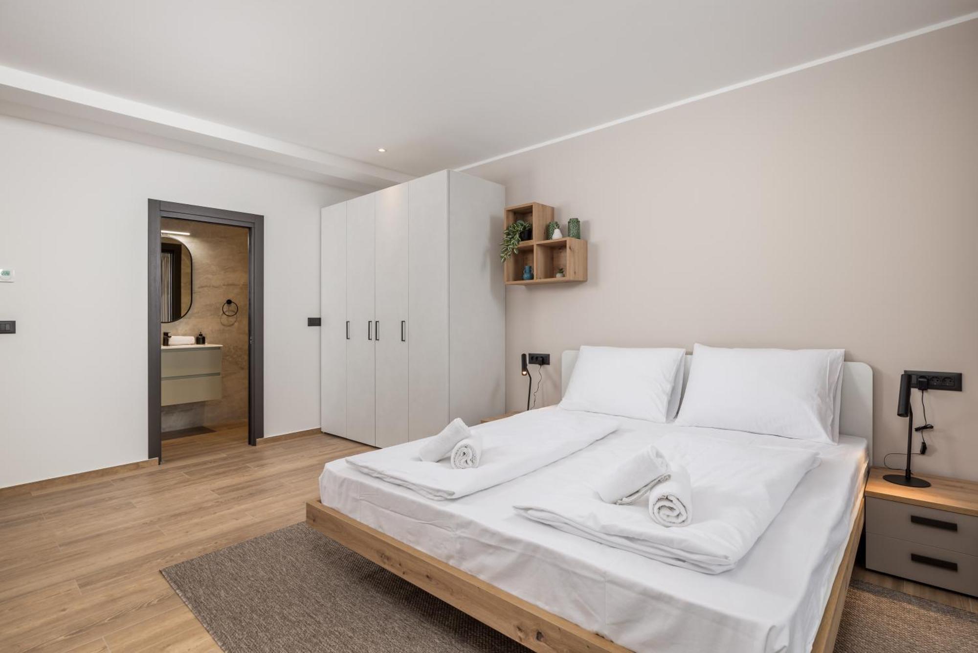Belinda Apartments With Balcony Opatija Exterior photo